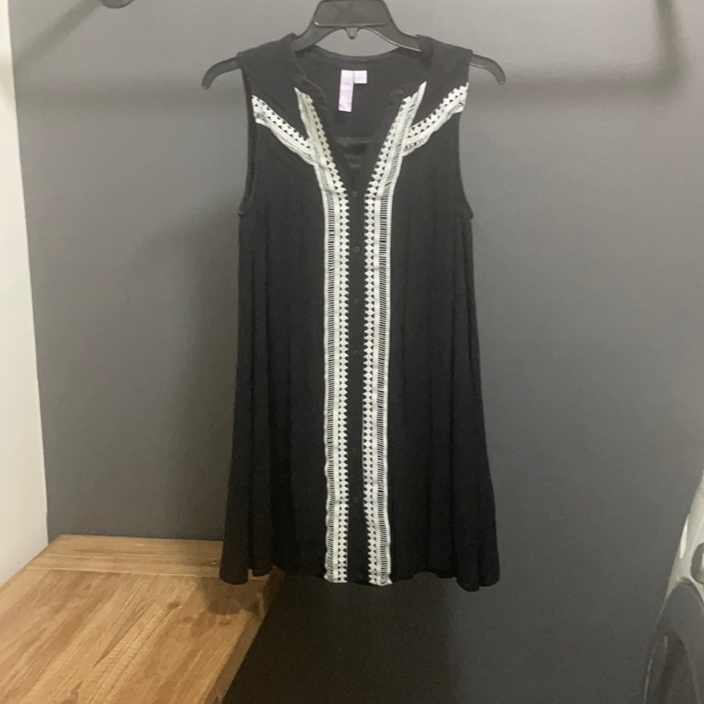 PENDING Black dress with white detail size M